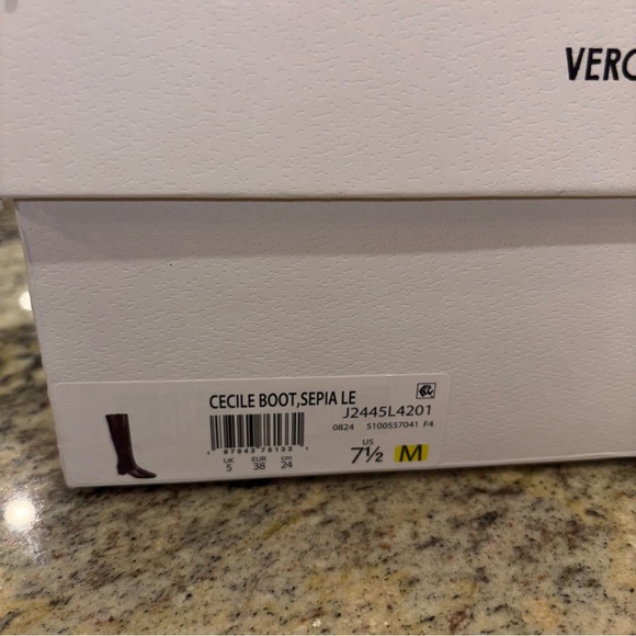 Veronica Beard Cecile Boots NIB $1000 👢 - Picture 15 of 15